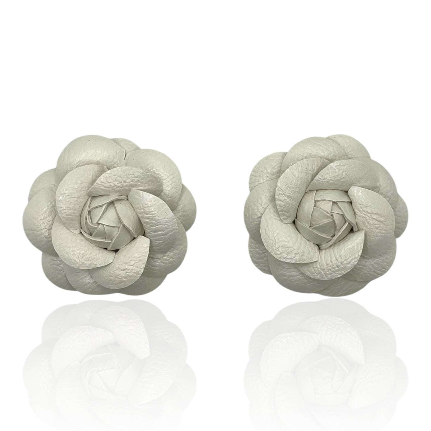 CC Camellia Clips – White