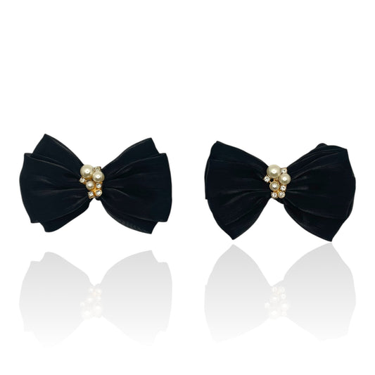 Sophisticated Charm Black Bow