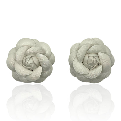 CC Camellia Clips – White